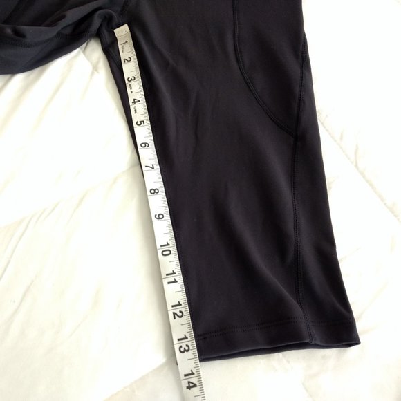 BALEAF Cropped Leggings Women's XS Black Pockets Workout NWOT - Picture 11 of 14